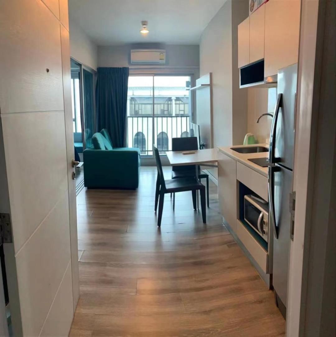 Bed and breakfast Centric Sea Pattaya Extérieur photo