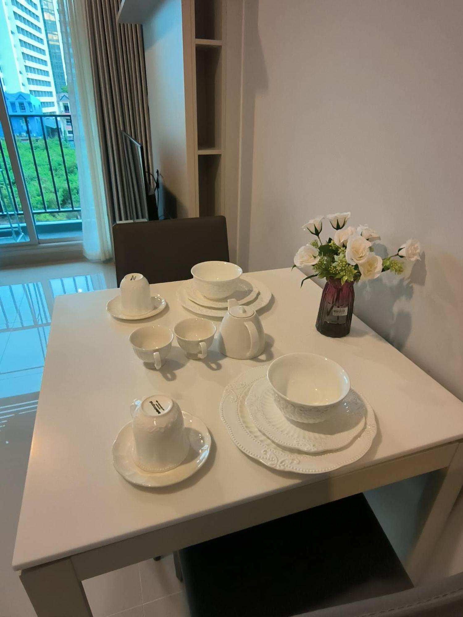 Bed and breakfast Centric Sea Pattaya Extérieur photo